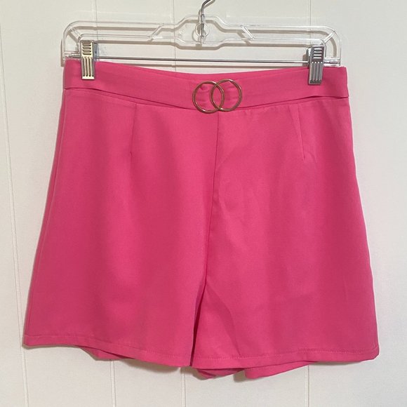 High Waist Shorts Pink Satin Barbiecore Gold Double Ring Belt Detail Size Large - Picture 1 of 9